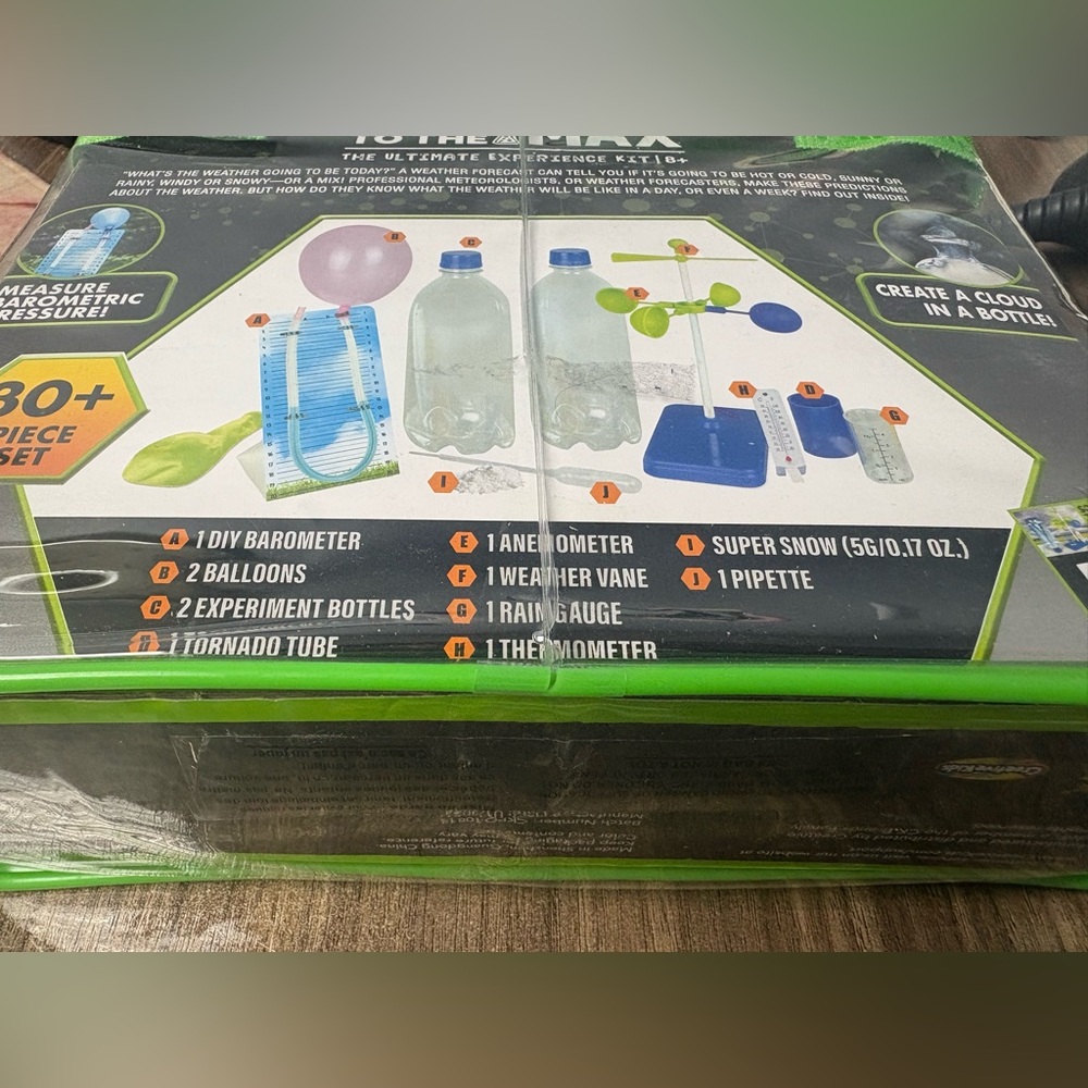 Science To the Max Weather Lab Kit - Picture 5 of 7
